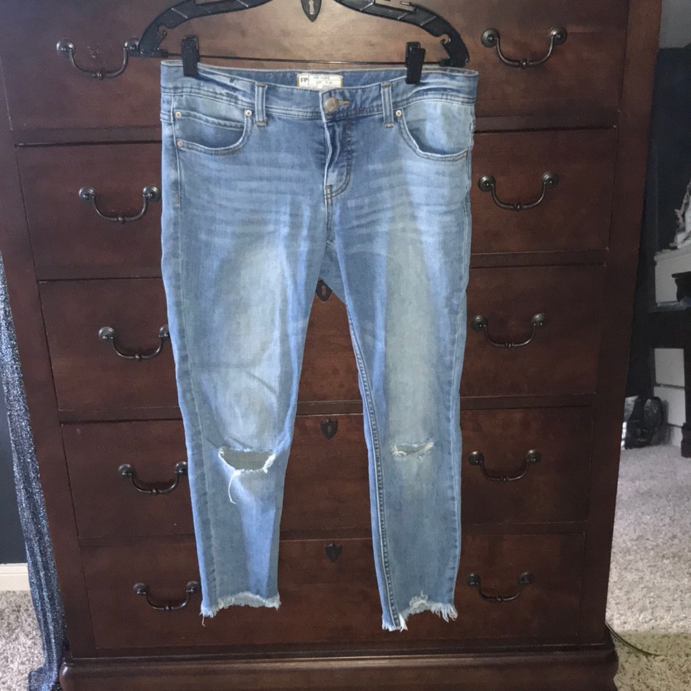Gently used free people size 28 jeans